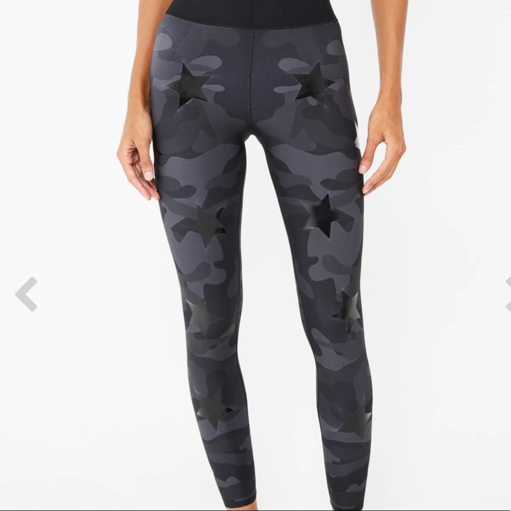 ULTRACOR SILK CAMO KNOCKOUT LEGGING XS